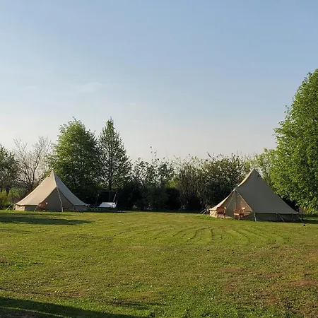 Tiszaglamping, The Belgian Hideaway Tiszacsege