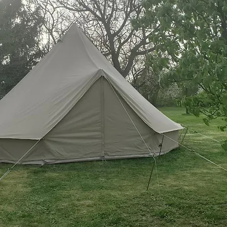 Tiszaglamping, The Belgian Hideaway