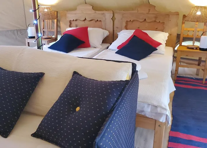 خيمة فخمة Tiszaglamping, The Belgian Hideaway Tiszacsege